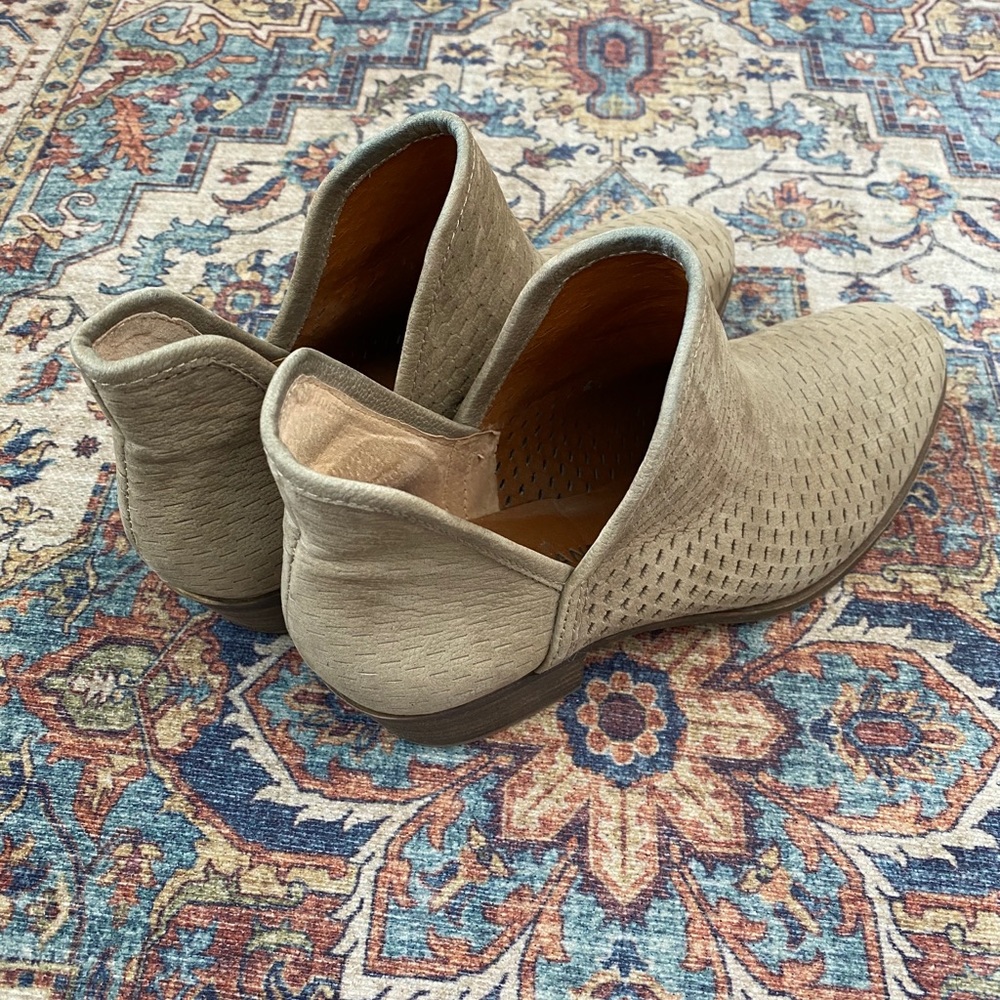 Lucky Brand Bailey Ankle Booties - Picture 3 of 5
